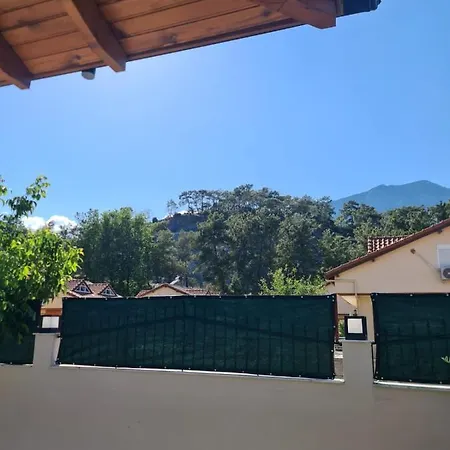 Ailece Huzurlu Bir Tatilin Adresi Villa Kemer